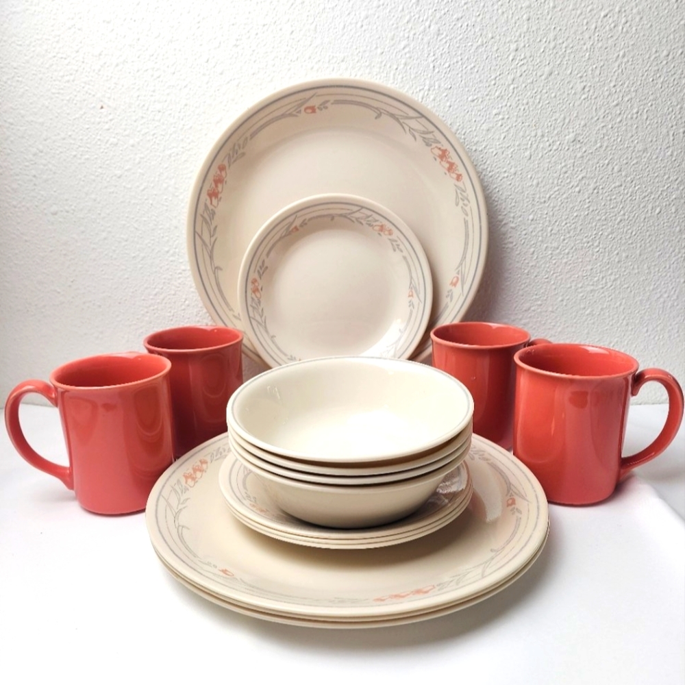 Vintage Corelle Rose 16-pc Dinnerware Set W/Coral Mugs